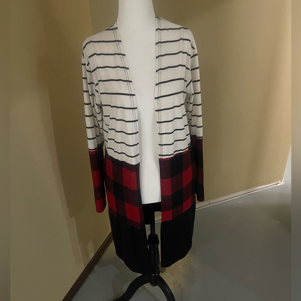 👻🎃CLEARANCE🎃👻 🌟HOST PICK🌟 Unbranded cardigan
